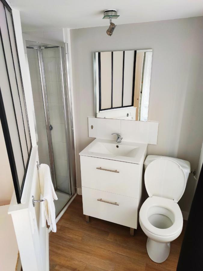 Charmant Duplex 2 Pieces Hypercentre De Granville Luaran gambar