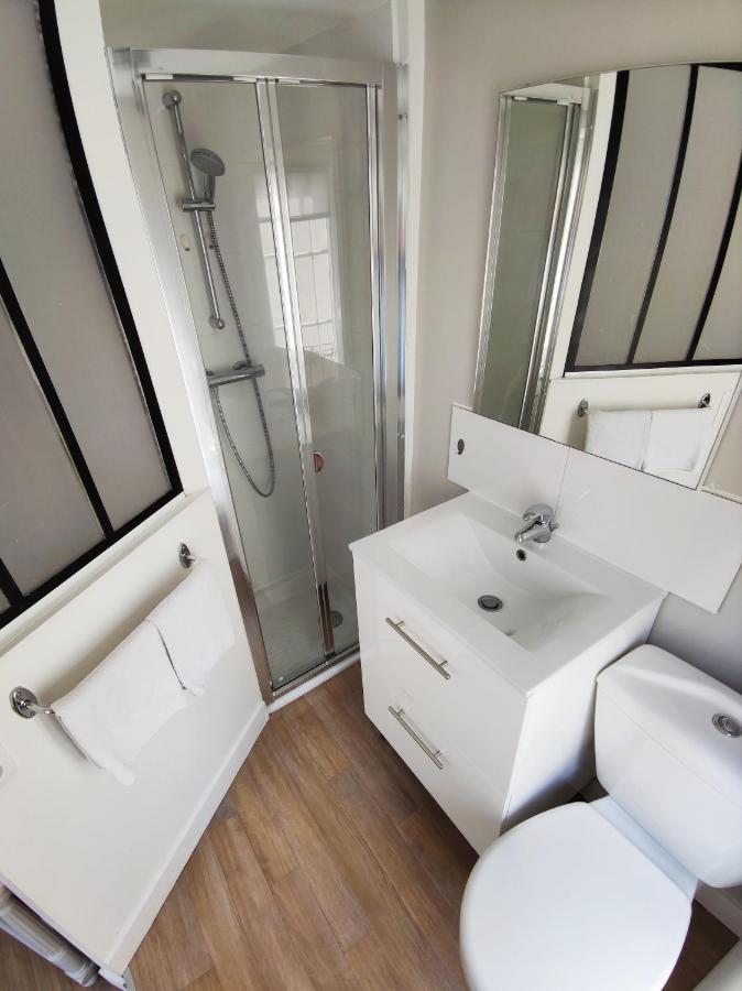 Charmant Duplex 2 Pieces Hypercentre De Granville Luaran gambar